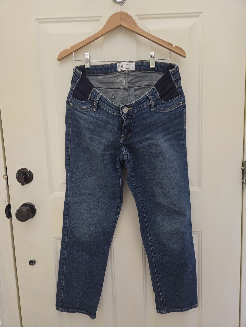 Gap Maternity Under Belly Inset Panel Medium Wash Jeans Straight Leg 29/8L